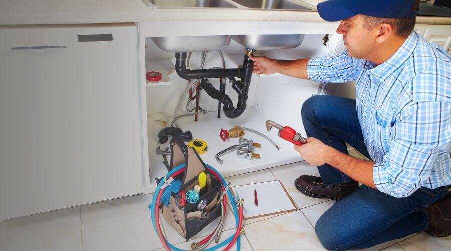 Professional expert plumbing services in Columbia, IA